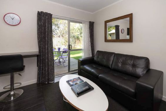 Deluxe Family Unit - living area